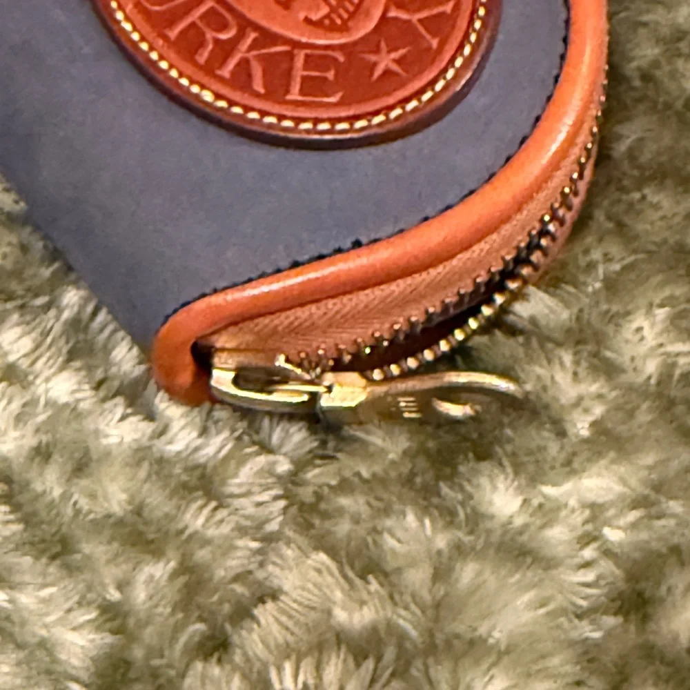 Dooney and Bourke coin purse
